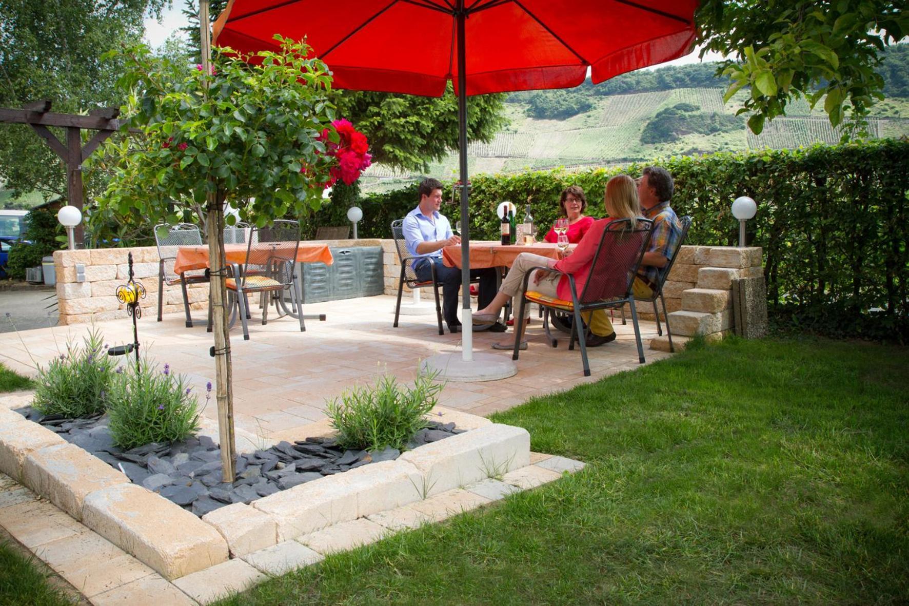 Ferienweingut Winnebeck Kowerich Ngoại thất bức ảnh