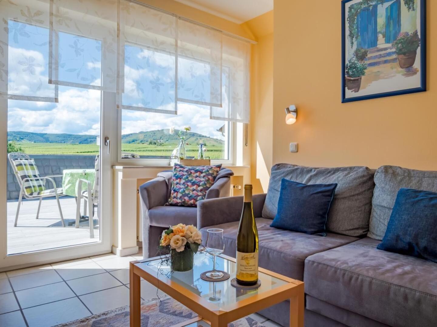Ferienweingut Winnebeck Kowerich Ngoại thất bức ảnh